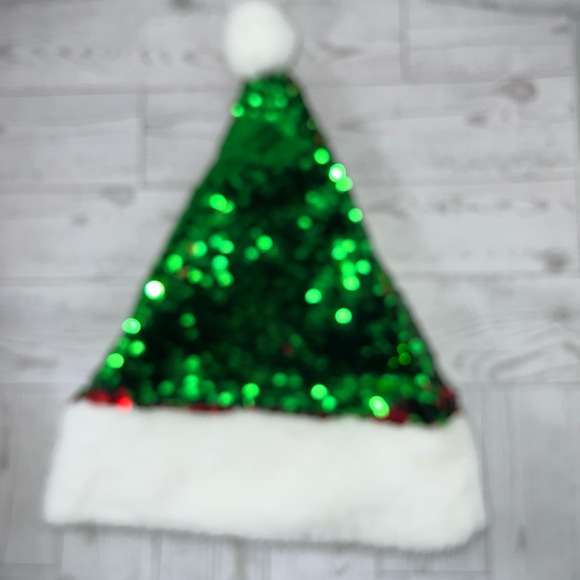 Festive Wear Hat One Size Fits All Red & Green Santa Christmas Whimsical - Picture 4 of 4